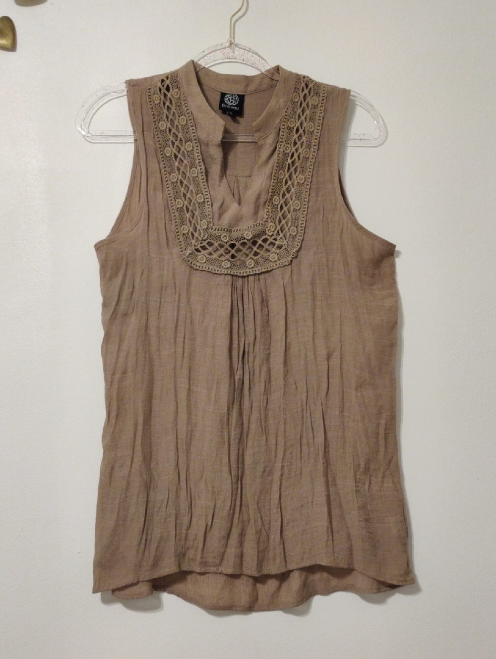 bobeau Crochet-Trim Sleeveless Tunic in Taupe